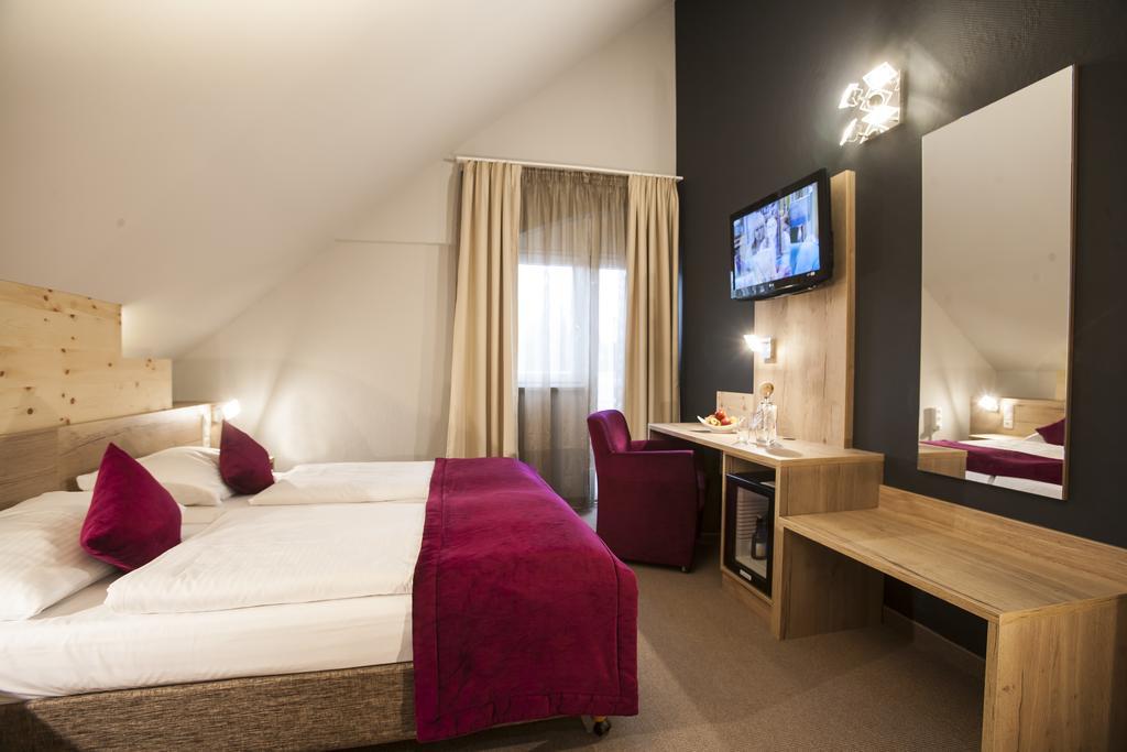 Amalienburg - Boutique & Boarding Hotel Munique Quarto foto